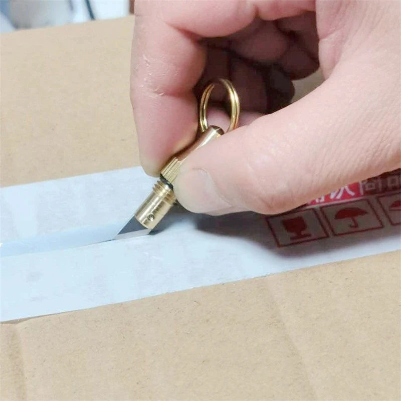 Wholesale 20Pcs Capsule Mini Knife Pet Pendant Dog Tag Multi-Functional Portable Tool Outdoor Survival Open Can Small Gift