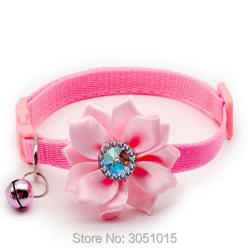 Wholesale 100Pcs Adjustable Flower Dog Collar Dog Puppy Harness Cat Pet Collar Release Buckle Cute For puppy Necklace with Bell