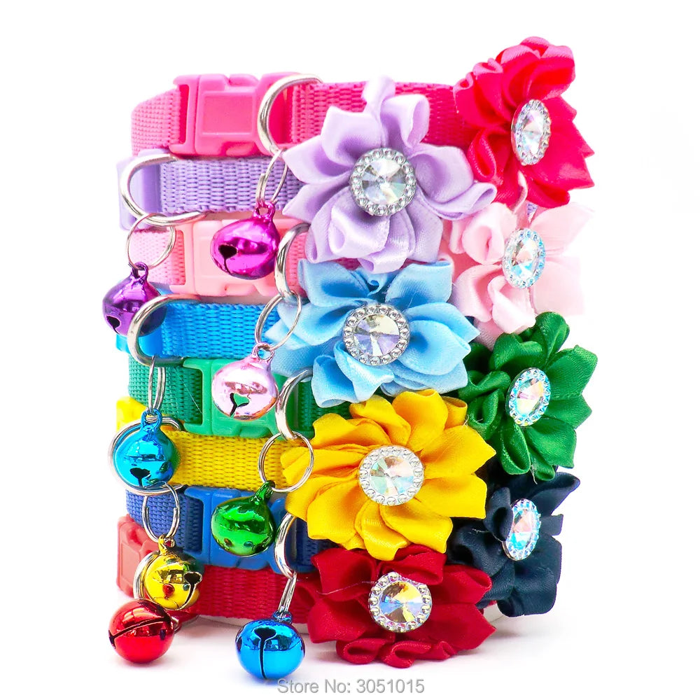 Wholesale 100Pcs Adjustable Flower Dog Collar Dog Puppy Harness Cat Pet Collar Release Buckle Cute For puppy Necklace with Bell