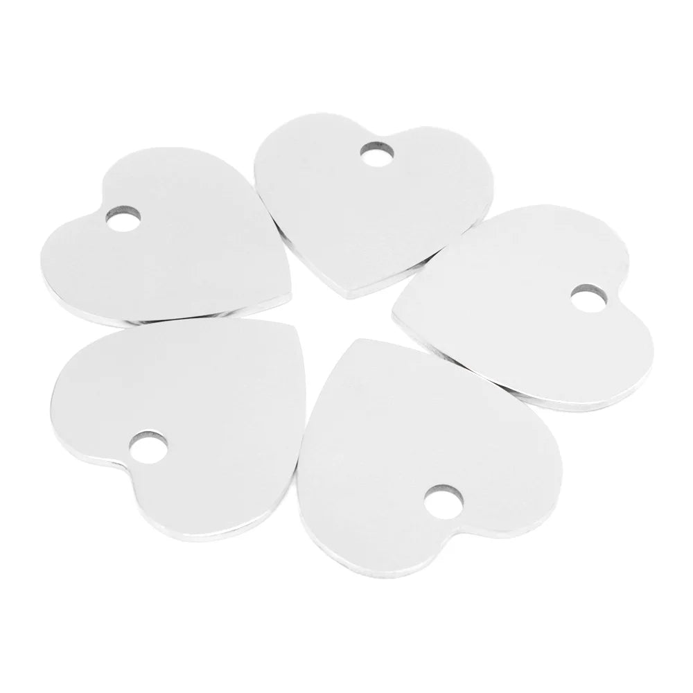 100Pcs Personalized Pet Dog ID Tag Blank Stainless Steel Heart Charm Laser Pendant Engravable Jewelry Plate Gift Souvenir